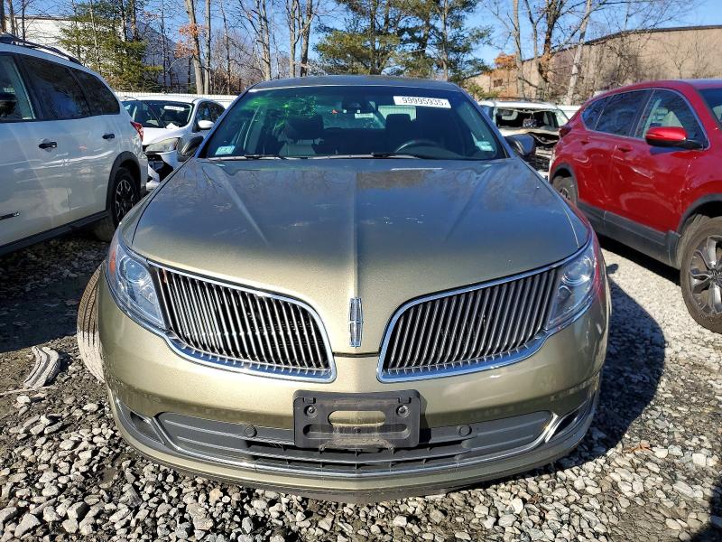Photo 5 from auction – 2013 LINCOLN MKS with VIN 1LNHL9FT7DG610115