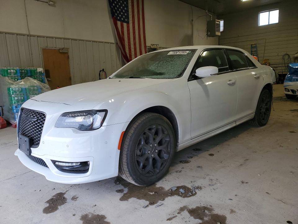 CHRYSLER 300 2023 with VIN 2C3CCASG1PH662071 - Photo from auction