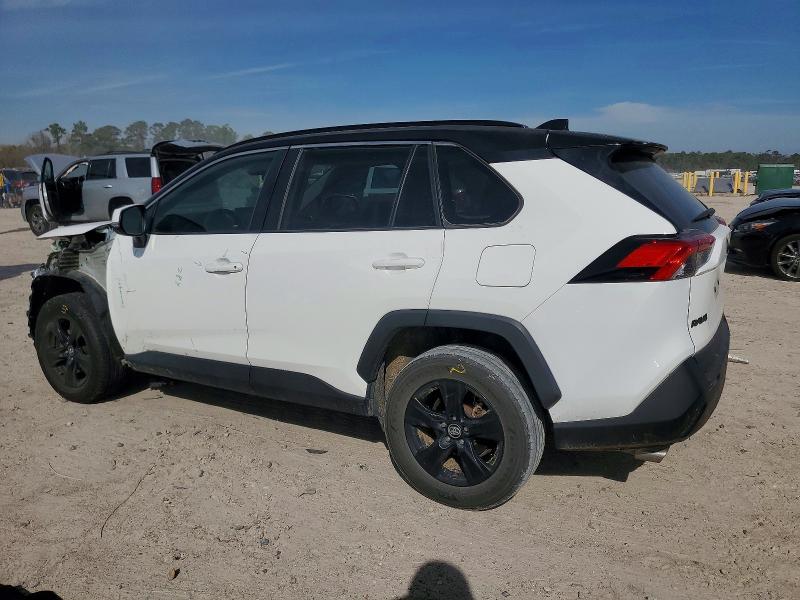 Photo 2 from auction – 2020 TOYOTA RAV4 XLE with VIN 2T3W1RFV7LW091783
