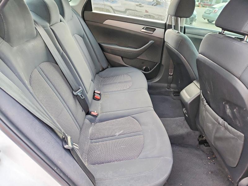 Photo 10 from auction – 2018 HYUNDAI SONATA SE with VIN 5NPE24AF9JH706916