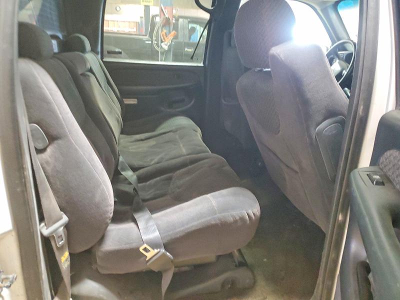 Photo 10 from auction – 2002 CHEVROLET AVALANCHE with VIN 3GNEK13T12G275085