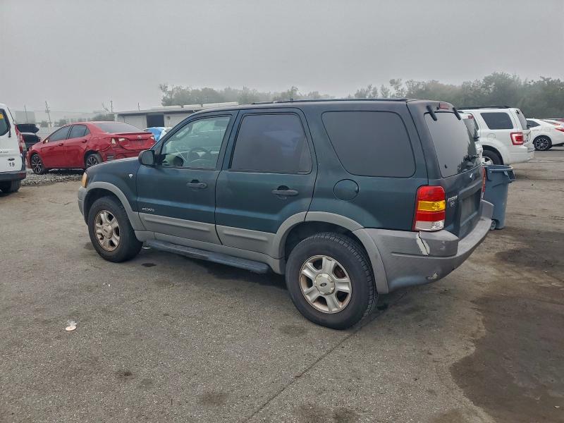 Photo 2 from auction – 2001 FORD ESCAPE XLT with VIN 1FMYU03171KB05065