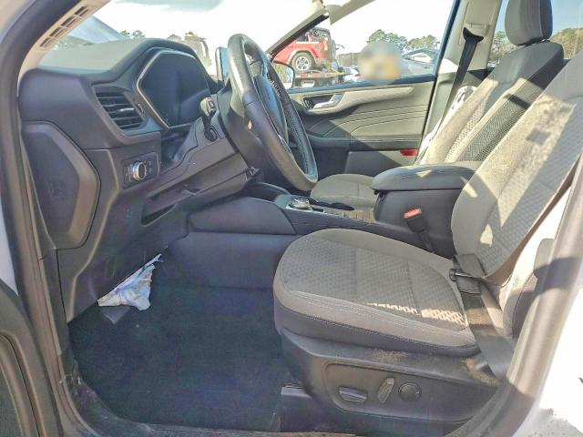Photo 7 from auction – 2021 FORD ESCAPE with VIN 1FMCU0G64MUA22492