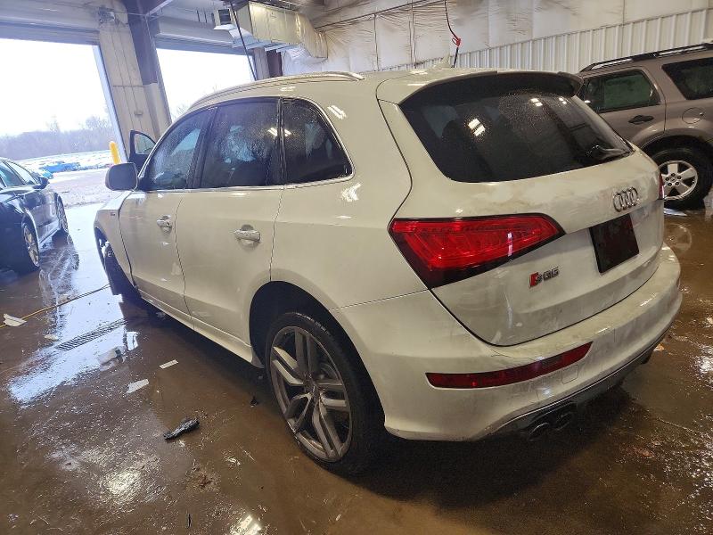 Photo 2 from auction – 2015 AUDI SQ5 PREMIU with VIN WA1CGAFP2FA070406