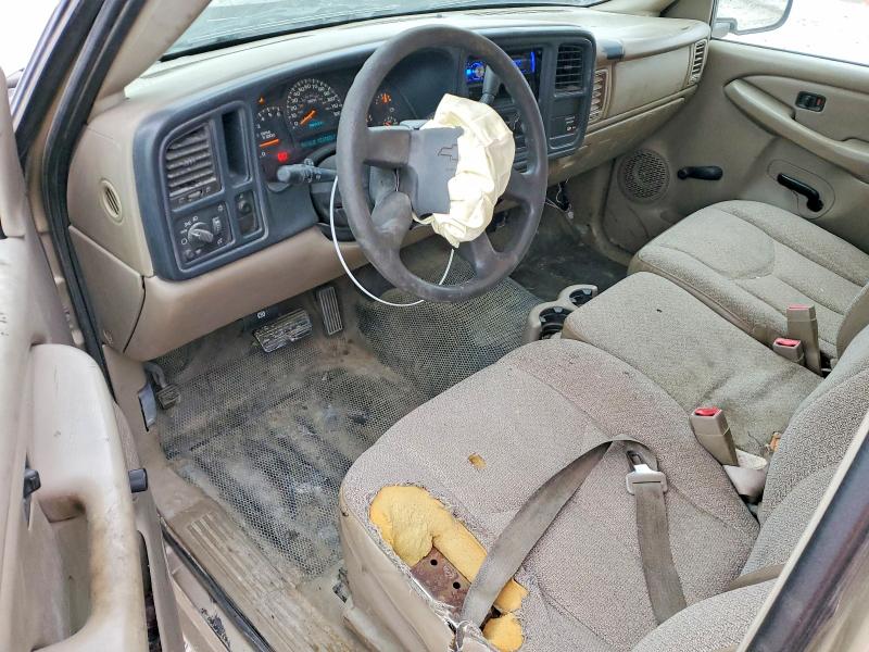 Photo 8 from auction – 2004 CHEVROLET SILVERADO with VIN 1GCEC14X74Z215113