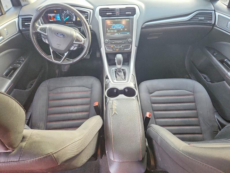 Photo 8 from auction – 2016 FORD FUSION SE with VIN 3FA6P0HD7GR249957