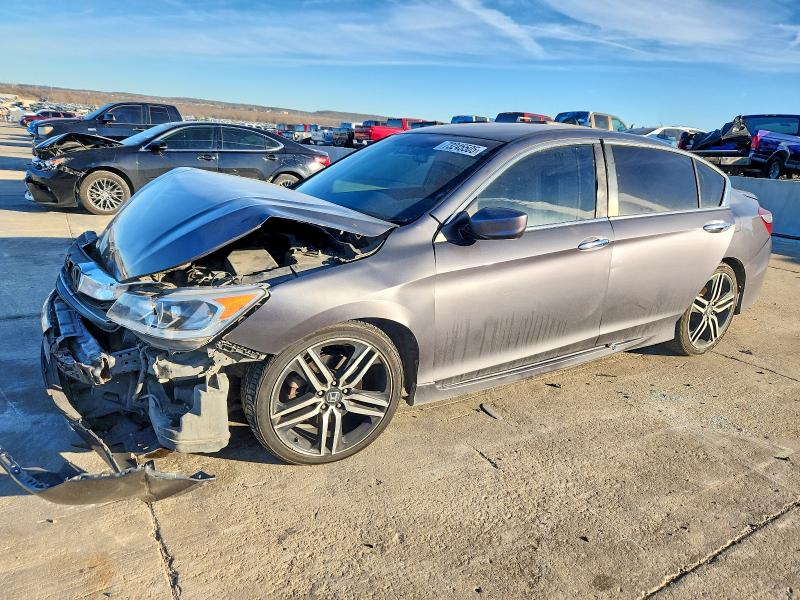HONDA ACCORD 2016 with VIN 1HGCR2F52GA210493 - Photo from auction