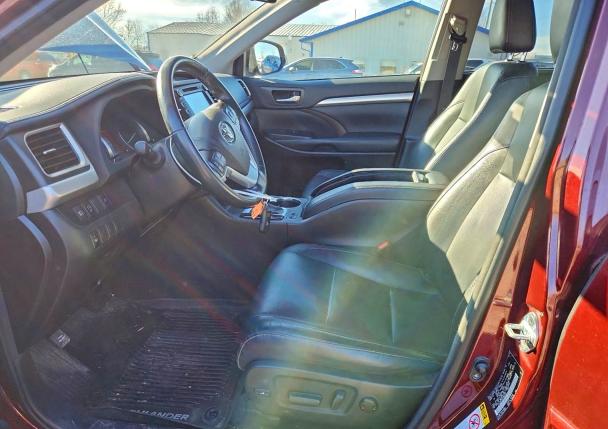 Photo 7 from auction – 2018 TOYOTA HIGHLANDER with VIN 5TDJZRFH6JS864268