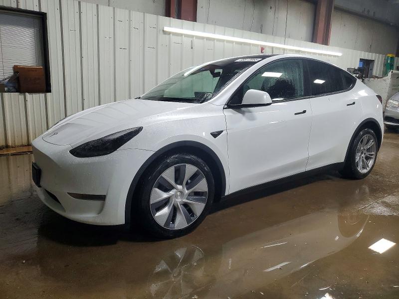 TESLA MODEL Y 2024 с VIN 7SAYGDEE6RA251906 - Фото с аукциона