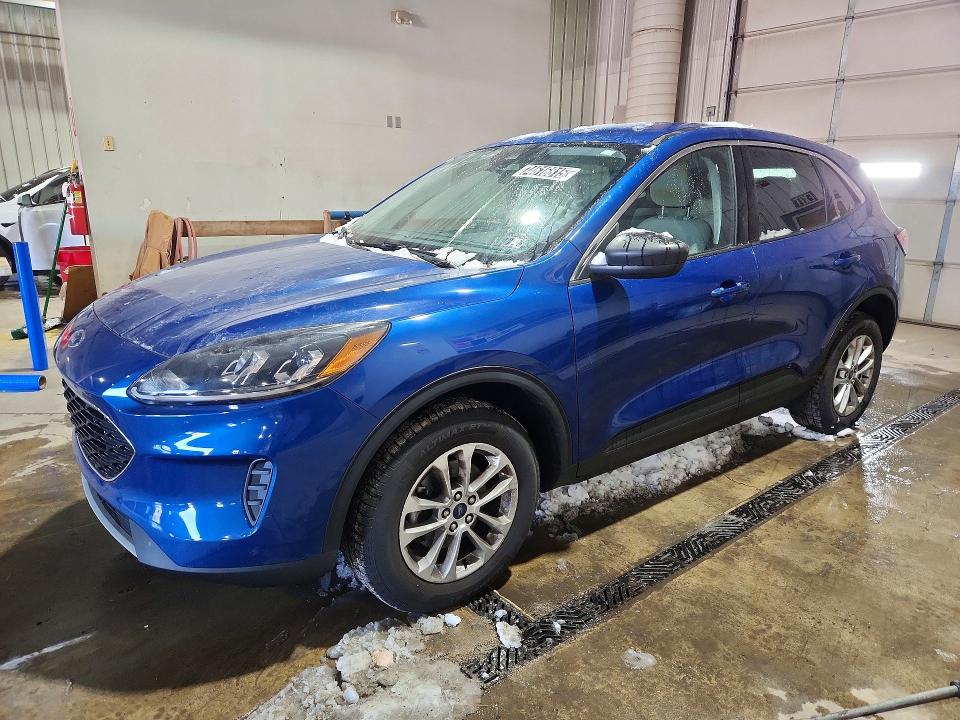 FORD ESCAPE SE 2022 with VIN 1FMCU9G65NUB12546 - Photo from auction