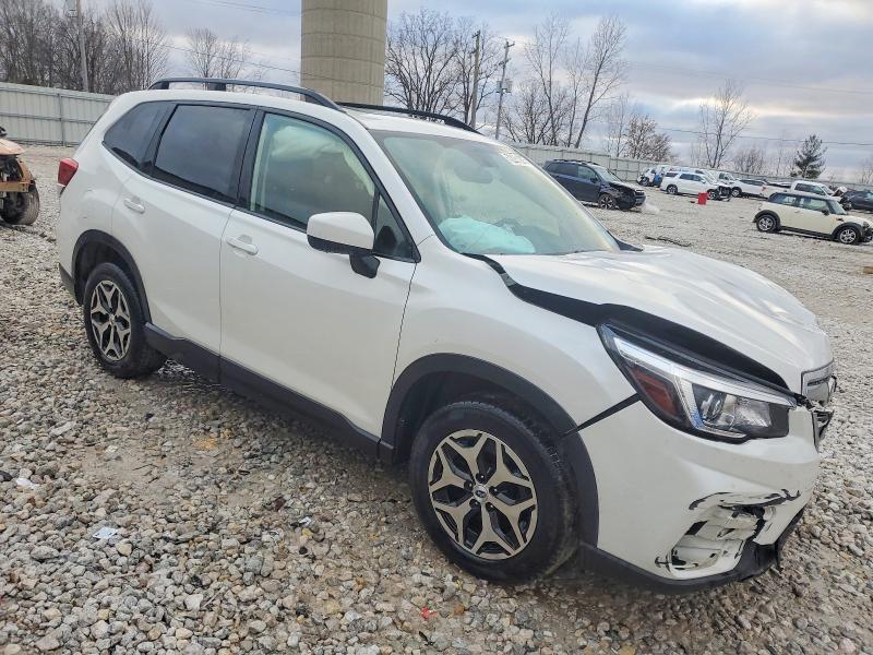 Фото 4 с аукциона – 2019 SUBARU FORESTER P с VIN JF2SKAEC4KH410995