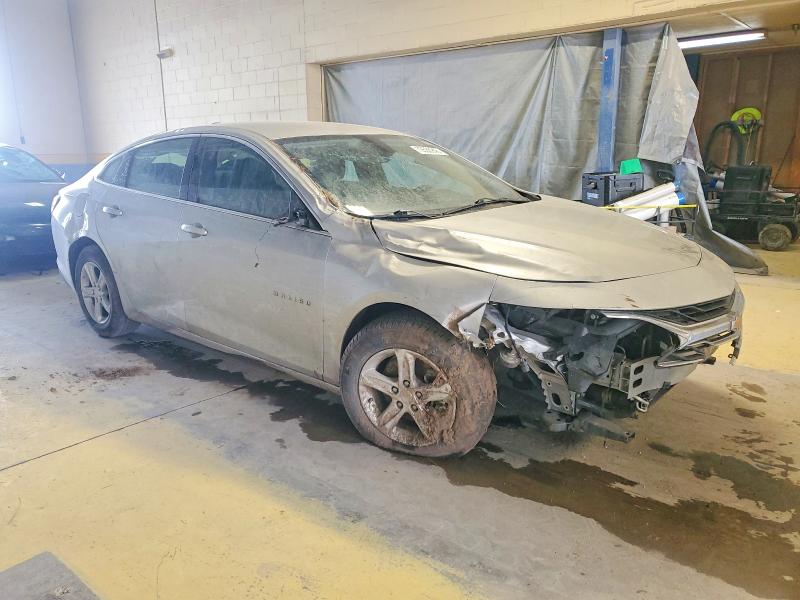 Photo 4 from auction – 2020 CHEVROLET MALIBU LS with VIN 1G1ZB5ST4LF008358