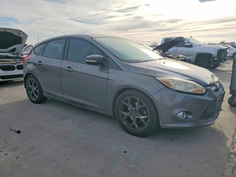 Photo 4 from auction – 2014 FORD FOCUS SE with VIN 1FADP3K29EL422390