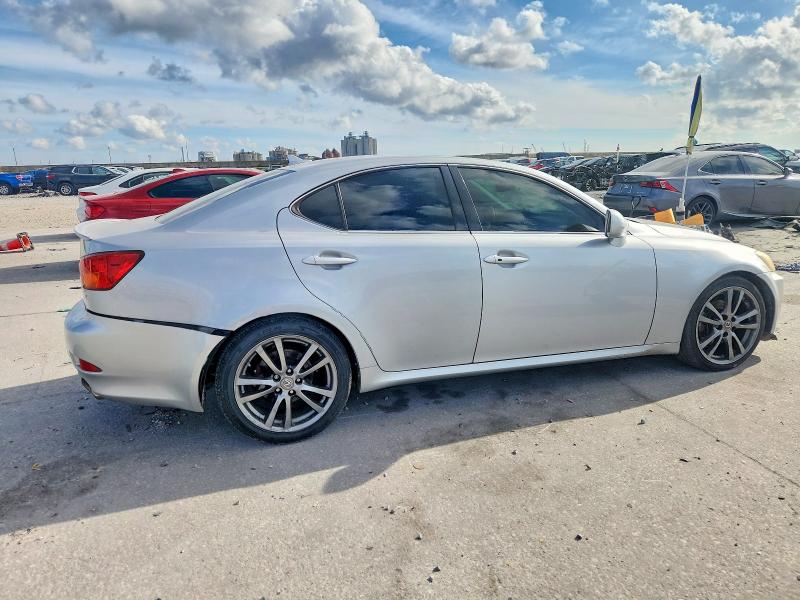 Photo 3 from auction – 2008 LEXUS IS 250 with VIN JTHBK262185083930