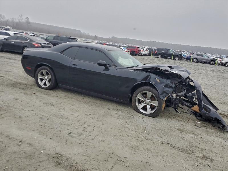 Photo 4 from auction – 2018 DODGE CHALLENGER with VIN 2C3CDZAG4JH245502