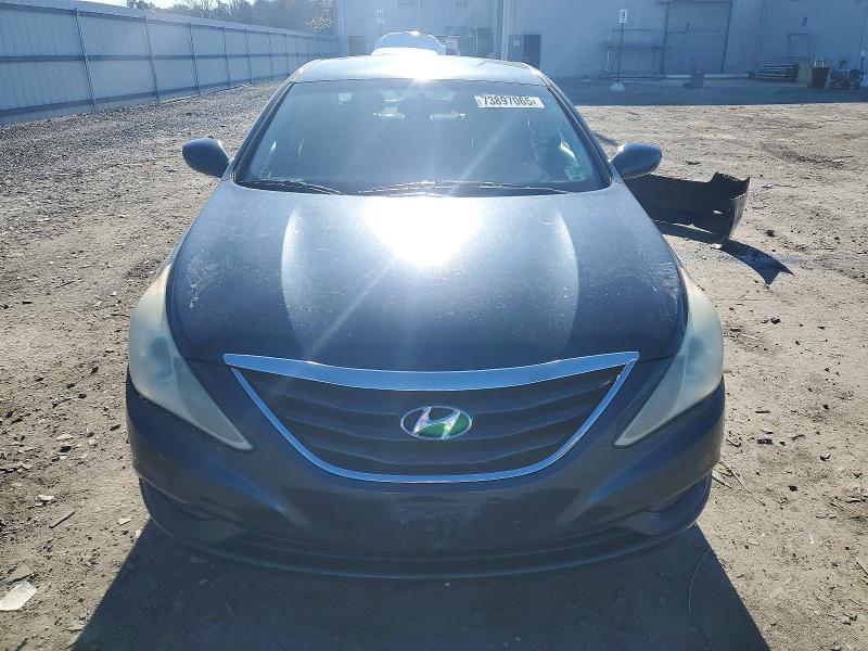 Photo 5 from auction – 2011 HYUNDAI SONATA GLS with VIN 5NPEB4AC3BH234252