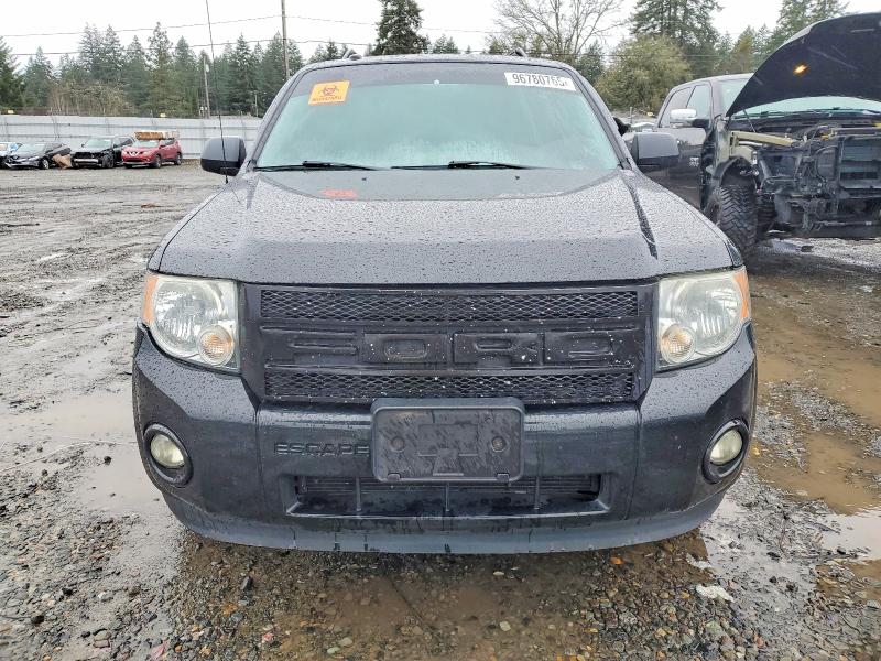 صورة رقم 5 من المزاد - 2011 FORD ESCAPE XLT مع VIN 1FMCU0DG7BKA33699