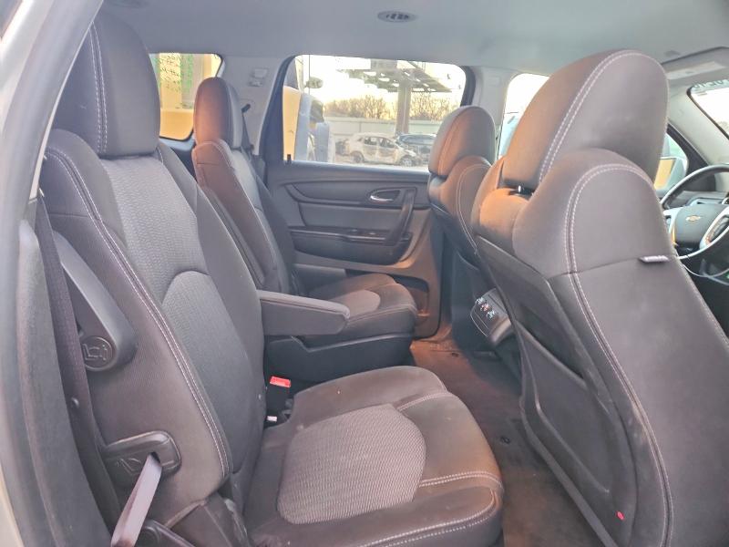 Photo 11 from auction – 2017 CHEVROLET TRAVERSE L with VIN 1GNKRGKD8HJ248209