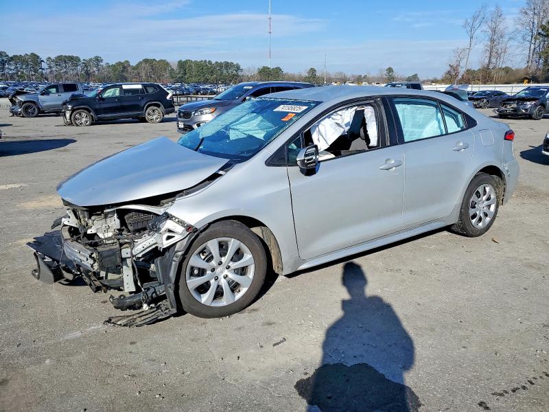 Zdjęcie 1 z aukcji – 2021 TOYOTA COROLLA z VIN 5YFEPMAE2MP158130