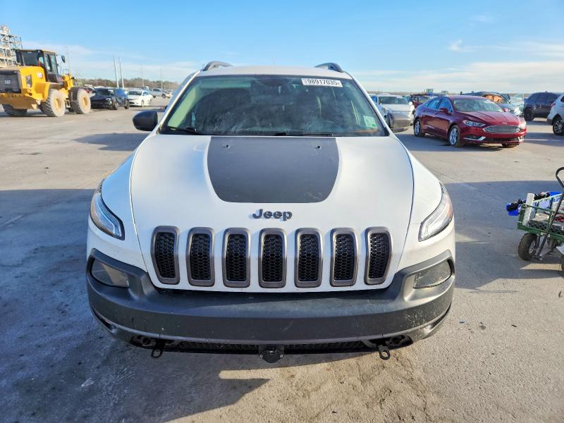 Photo 5 from auction – 2017 JEEP CHEROKEE with VIN 1C4PJMBS2HW503619