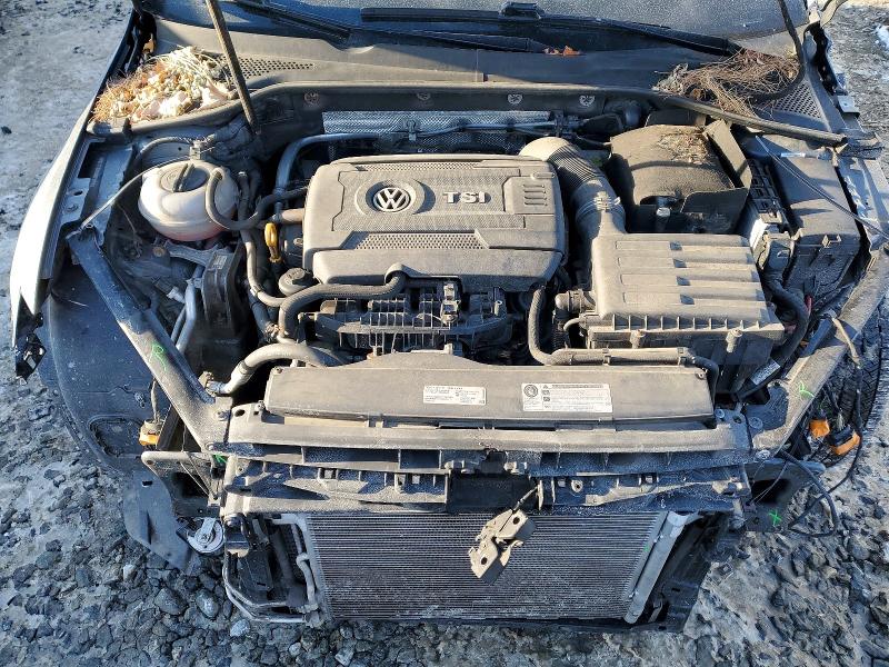 Photo 11 from auction – 2017 VOLKSWAGEN GOLF S with VIN 3VW217AU9HM018583