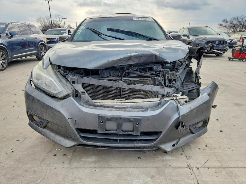 Photo 5 from auction – 2018 NISSAN ALTIMA with VIN 1N4AL3AP8JC187048