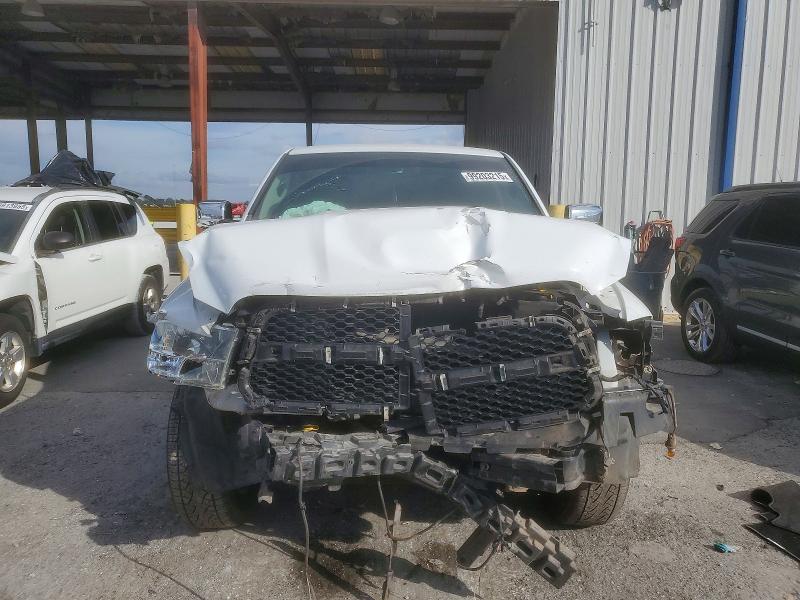 Photo 5 from auction – 2016 RAM 1500 ST with VIN 1C6RR7FT5GS294900