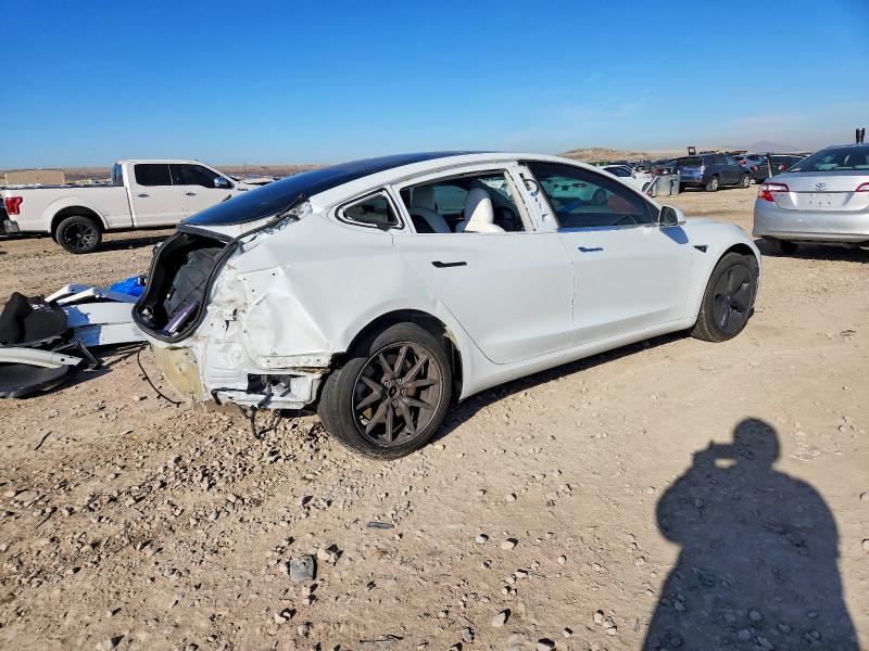 Photo 3 from auction – 2018 TESLA MODEL 3 with VIN 5YJ3E1EB5JF096872