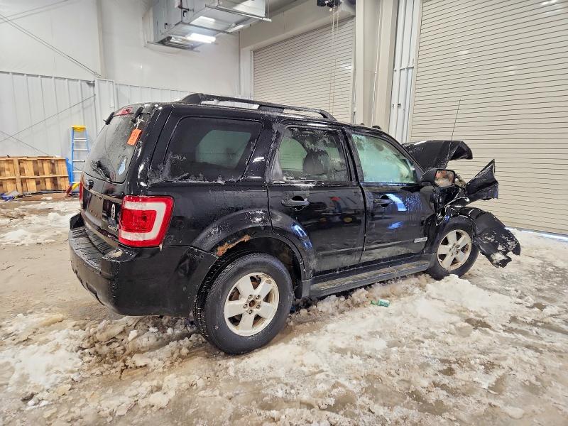 Photo 3 from auction – 2008 FORD ESCAPE with VIN 1FMCU93188KA96837