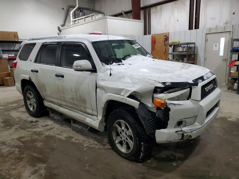 Photo 4 from auction – 2013 TOYOTA 4RUNNER SR with VIN JTEBU5JR9D5136705
