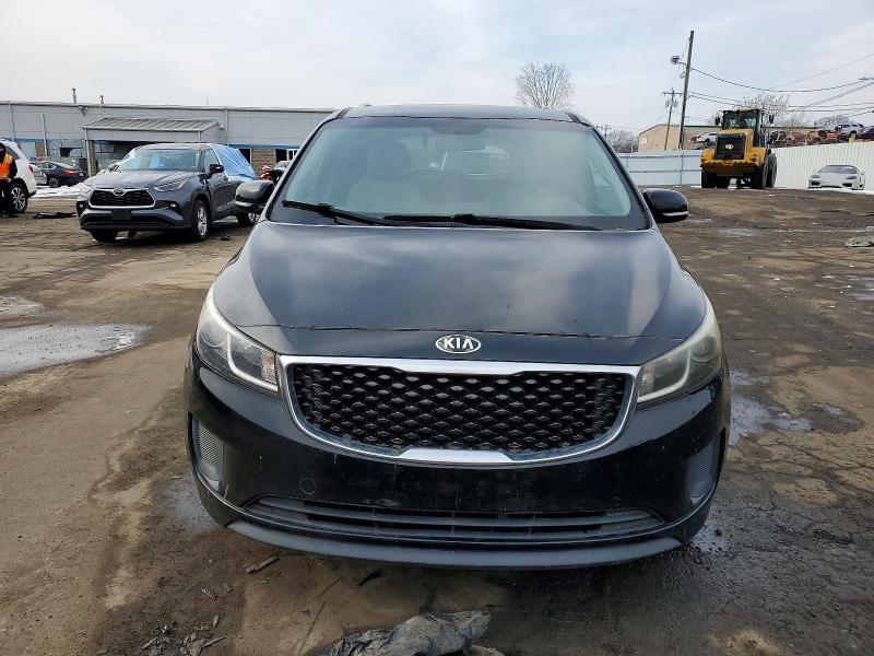 Photo 5 from auction – 2015 KIA SEDONA LX with VIN KNDMB5C10F6074666