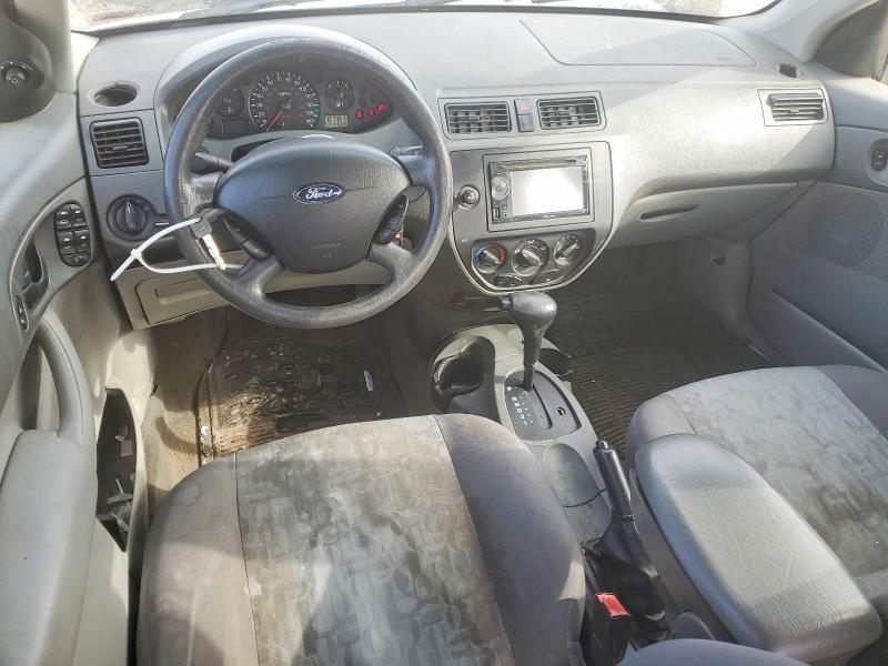 Photo 8 from auction – 2005 FORD FOCUS with VIN 1FAFP34NX5W256167