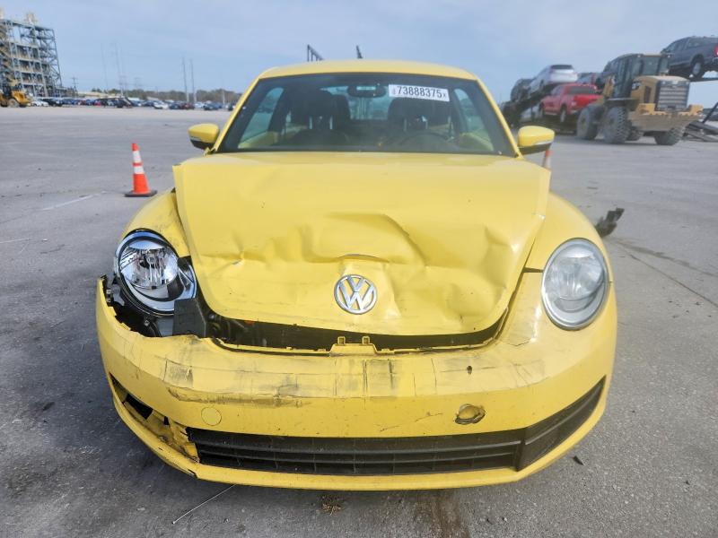 Фото 5 с аукциона – 2012 VOLKSWAGEN BEETLE с VIN 3VWJP7AT2CM650934