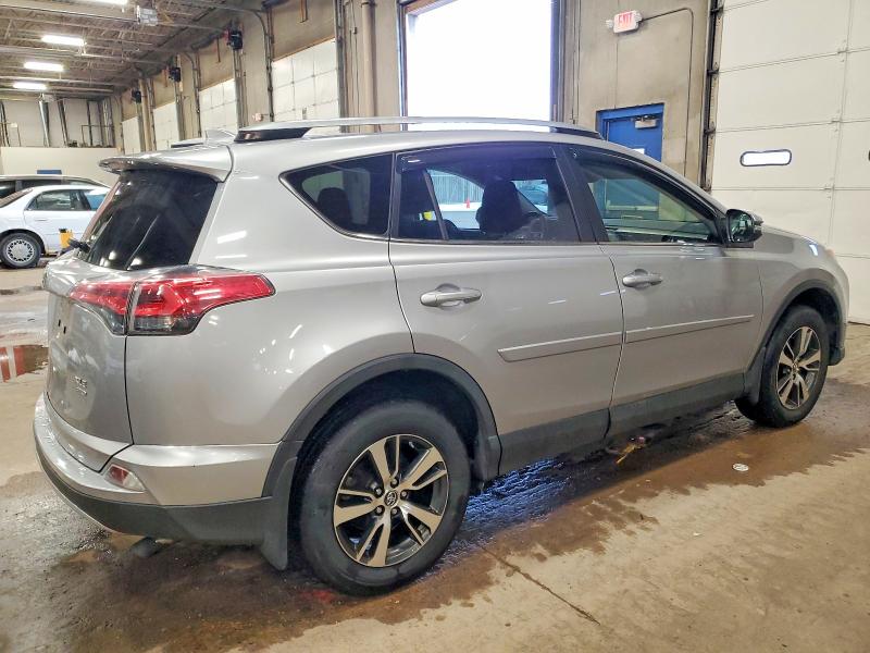 Photo 3 from auction – 2018 TOYOTA RAV4 ADVEN with VIN JTMRFREV5JD230500