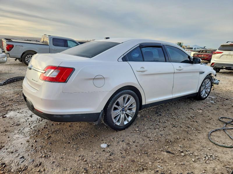 Photo 3 from auction – 2012 FORD TAURUS LIM with VIN 1FAHP2FW2CG127419