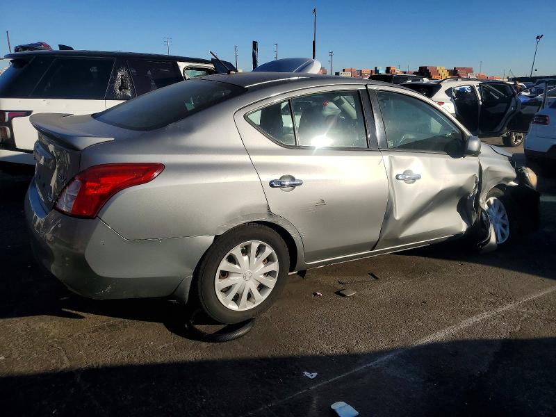 Photo 3 from auction – 2014 NISSAN VERSA S with VIN 3N1CN7AP4EL832165