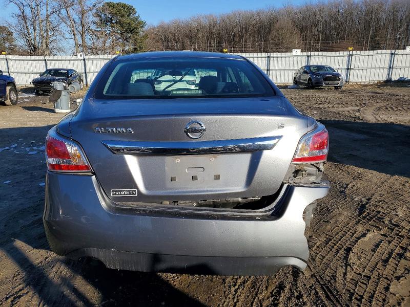 Photo 6 from auction – 2015 NISSAN ALTIMA 2.5 with VIN 1N4AL3AP5FC571067