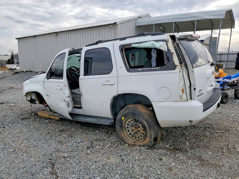 Photo 2 from auction – 2010 CHEVROLET TAHOE C150 with VIN 1GNMCBE37AR142146