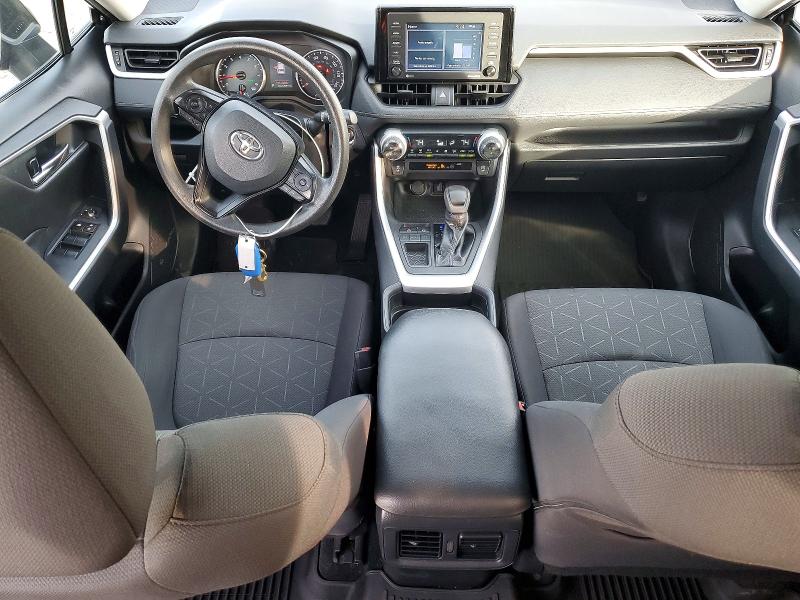 Photo 8 from auction – 2020 TOYOTA RAV4 with VIN 2T3W1RFV5LW099932