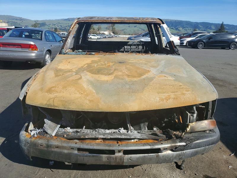 Photo 5 from auction – 1999 CHEVROLET SILVERADO with VIN 2GCEC19W9X1239099