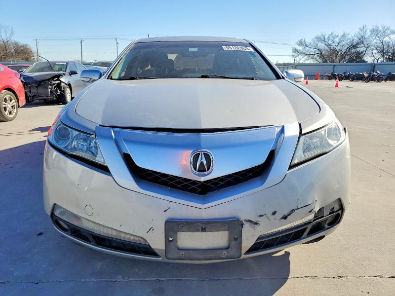 Photo 5 from auction – 2010 ACURA TL with VIN 19UUA8F2XAA023045