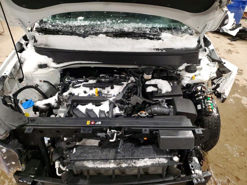 Photo 11 from auction – 2025 HYUNDAI VENUE with VIN KMHRB8A38SU417513