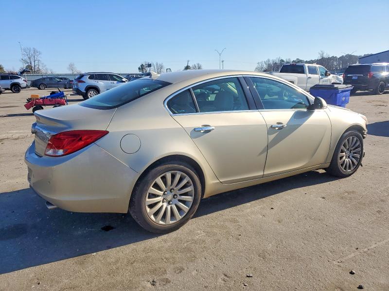 Photo 3 from auction – 2013 BUICK REGAL PREM with VIN 2G4GS5EV2D9250342
