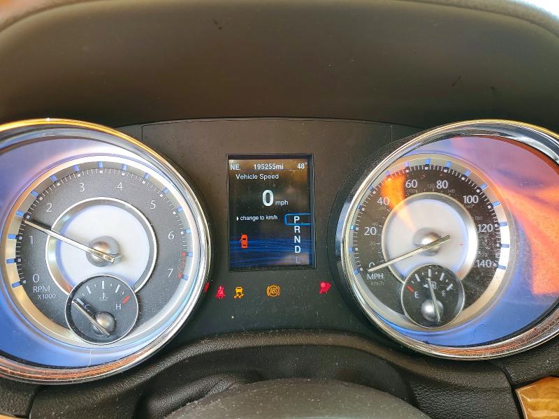 Photo 9 from auction – 2014 CHRYSLER 300C with VIN 2C3CCAEGXEH249218