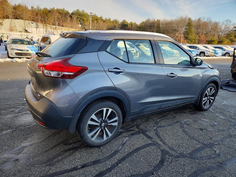 Photo 3 from auction – 2018 NISSAN KICKS with VIN 3N1CP5CU7JL517145