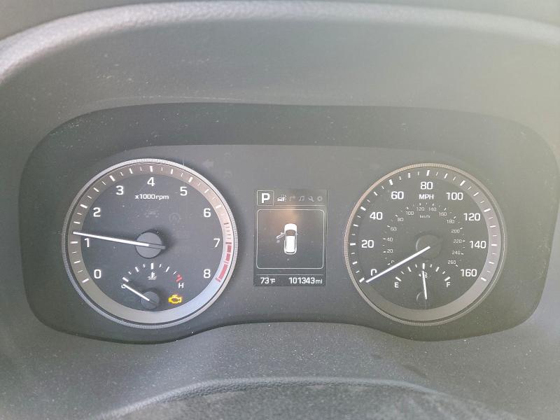 Photo 9 from auction – 2017 HYUNDAI TUCSON LIM with VIN KM8J33A29HU350191