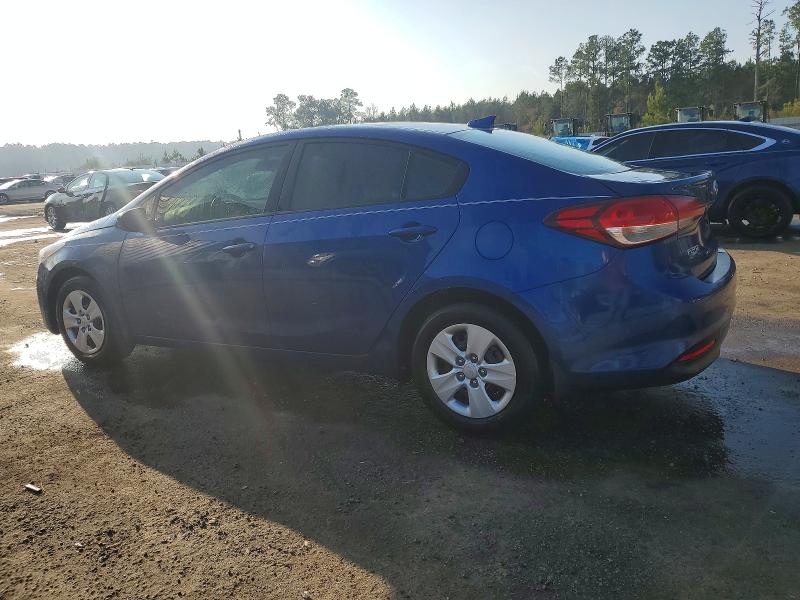 Photo 2 from auction – 2018 KIA FORTE LX with VIN 3KPFL4A77JE184477