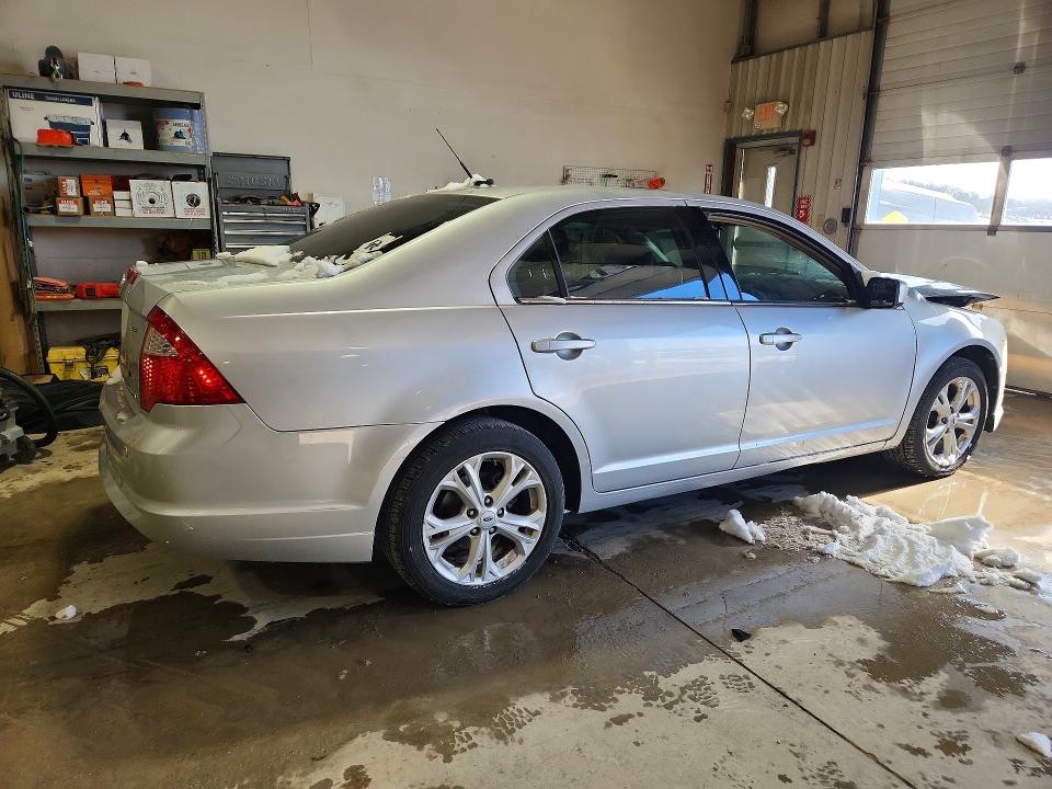 Photo 3 from auction – 2012 FORD FUSION with VIN 3FAHP0HGXCR408600