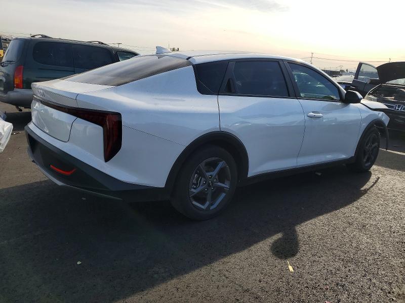 Photo 3 from auction – 2025 KIA K4 with VIN 3KPFT4DE8SE009649