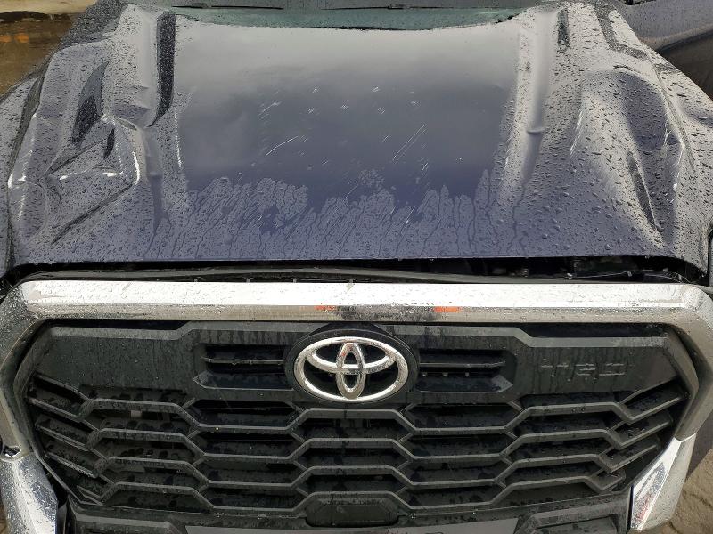 Photo 11 from auction – 2024 TOYOTA TUNDRA with VIN 5TFLA5DB1RX228581